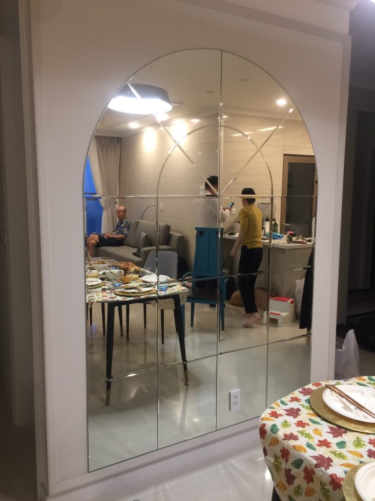 Gương Ghép Vòm Tròn Bàn Ăn, Gương Trang Trí Bàn Ăn